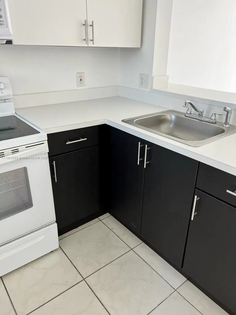 2701 NW 27th Ave, #1012