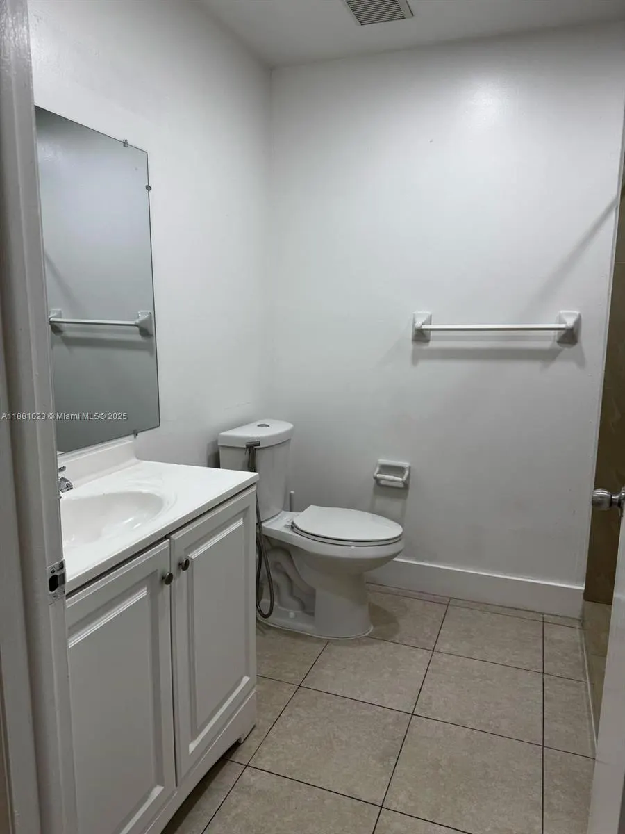 2701 NW 27th Ave, #1012