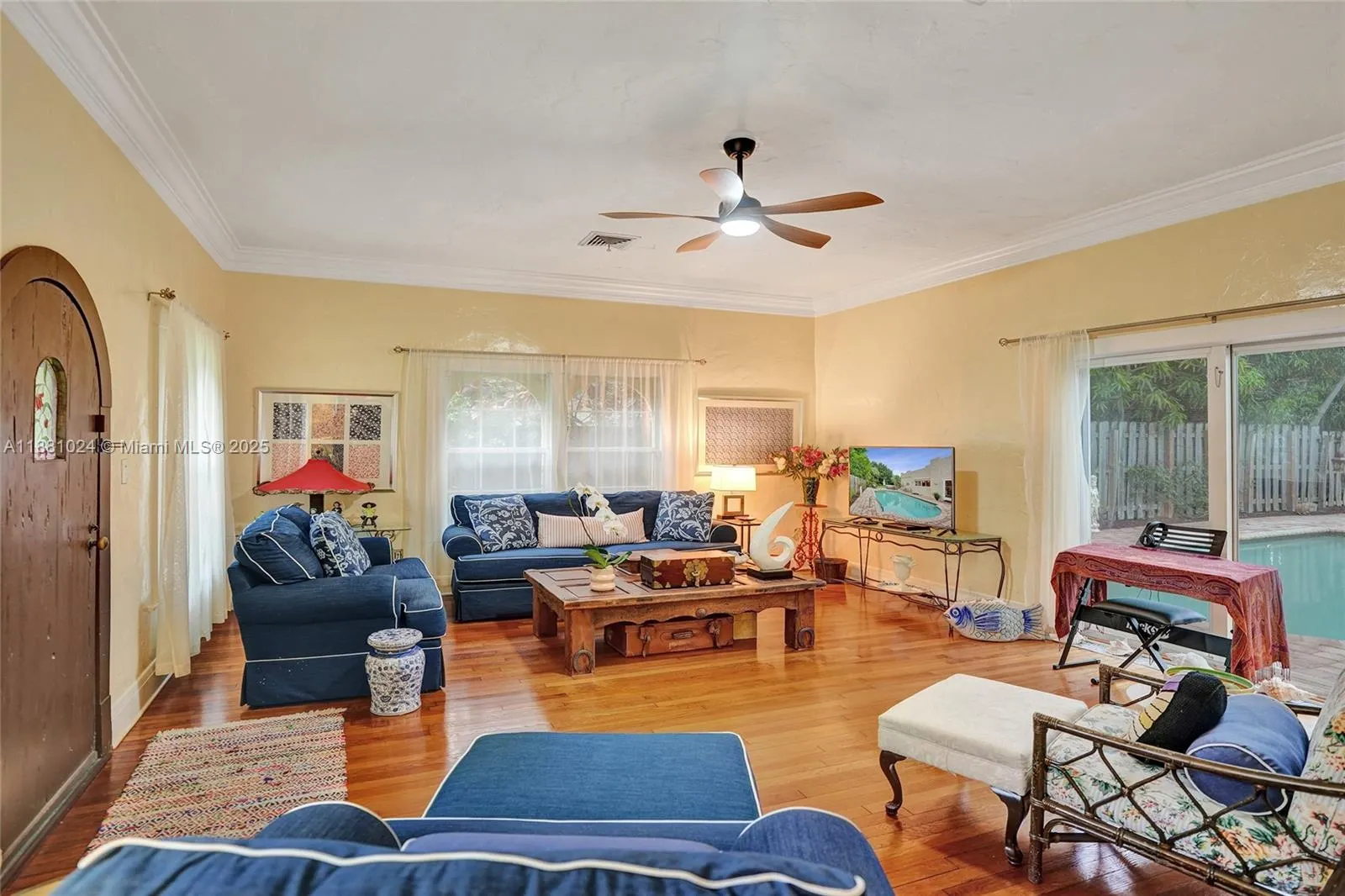 406 NE 5th Ave