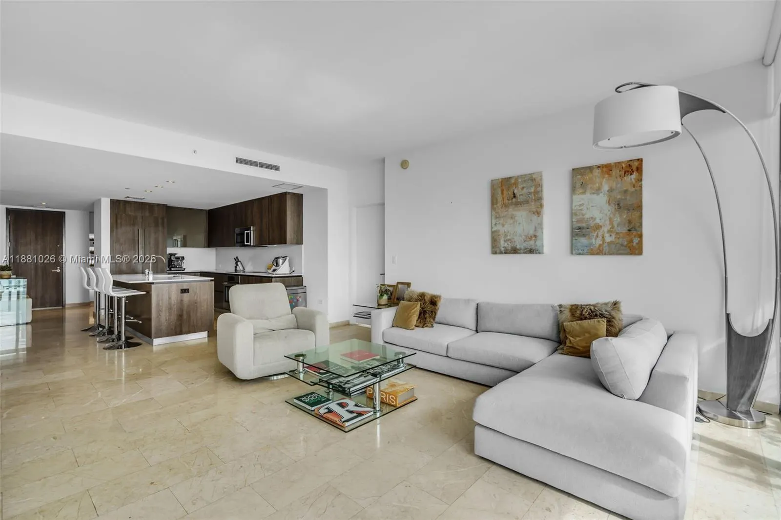 68 SE 6th st, #3403