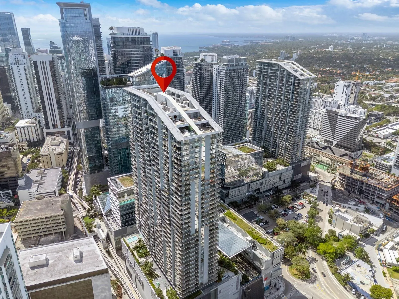 68 SE 6th st, #3403