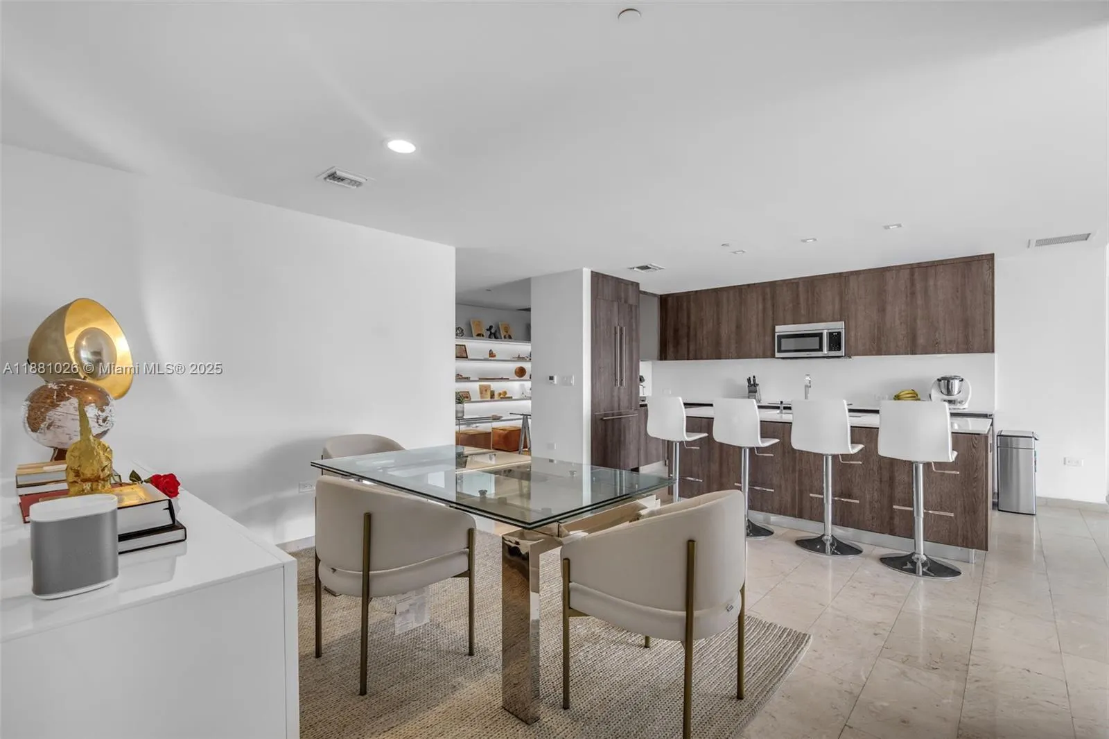 68 SE 6th st, #3403