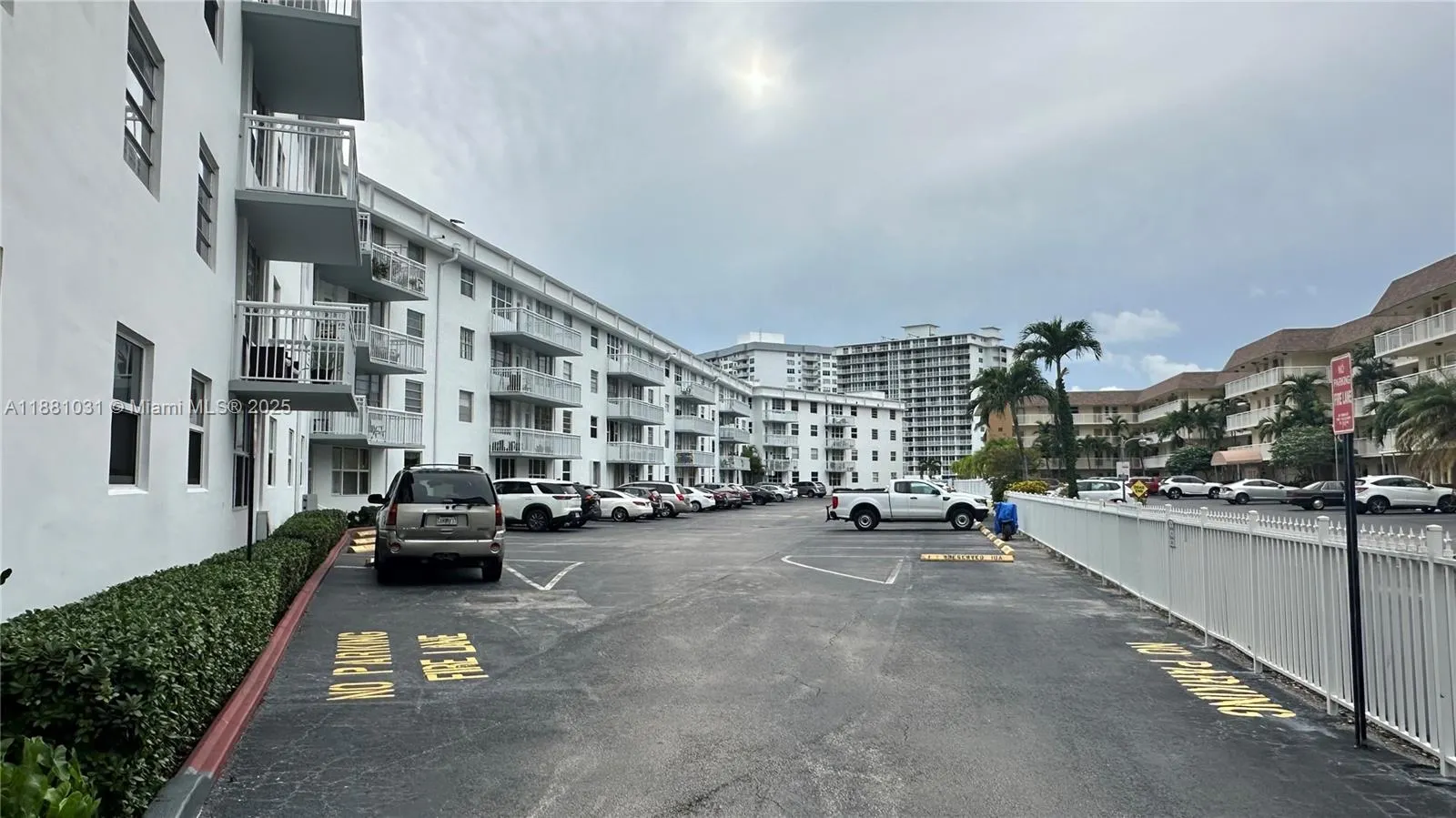 1913 S Ocean Dr, #410