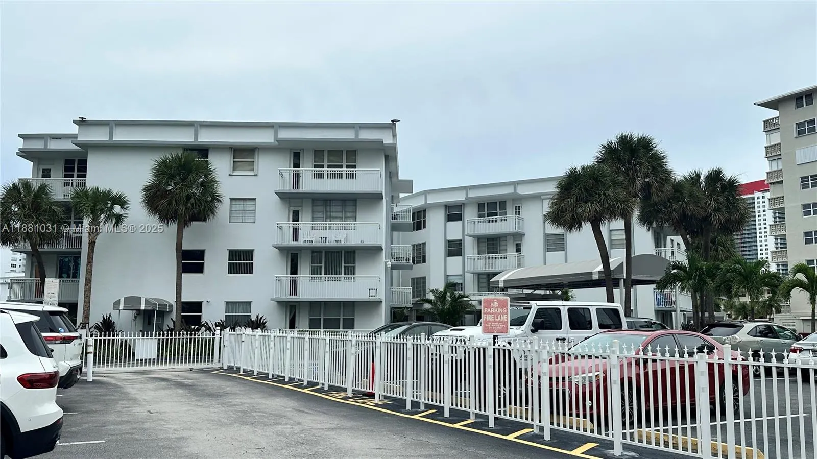 1913 S Ocean Dr, #410