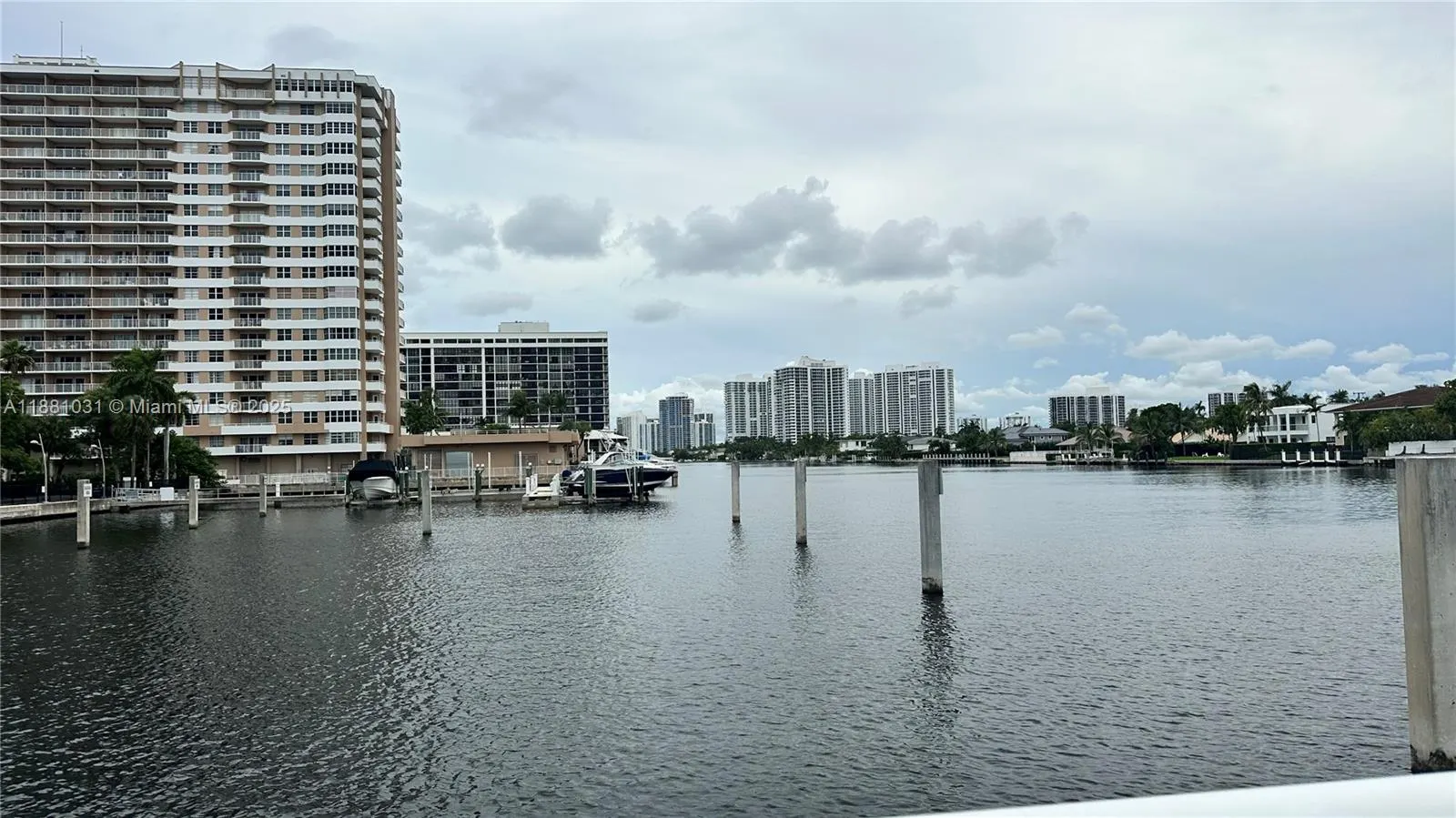 1913 S Ocean Dr, #410