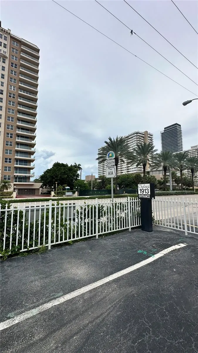 1913 S Ocean Dr, #410