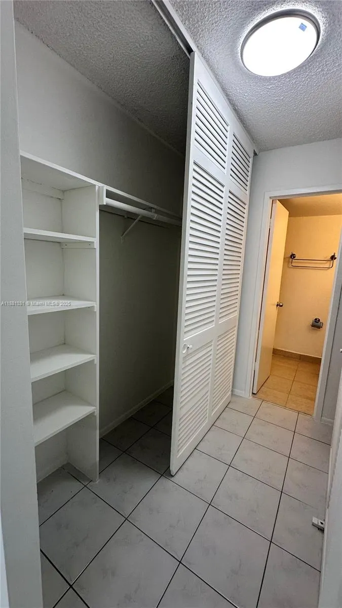 1913 S Ocean Dr, #410