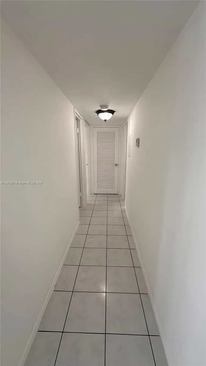1913 S Ocean Dr, #410