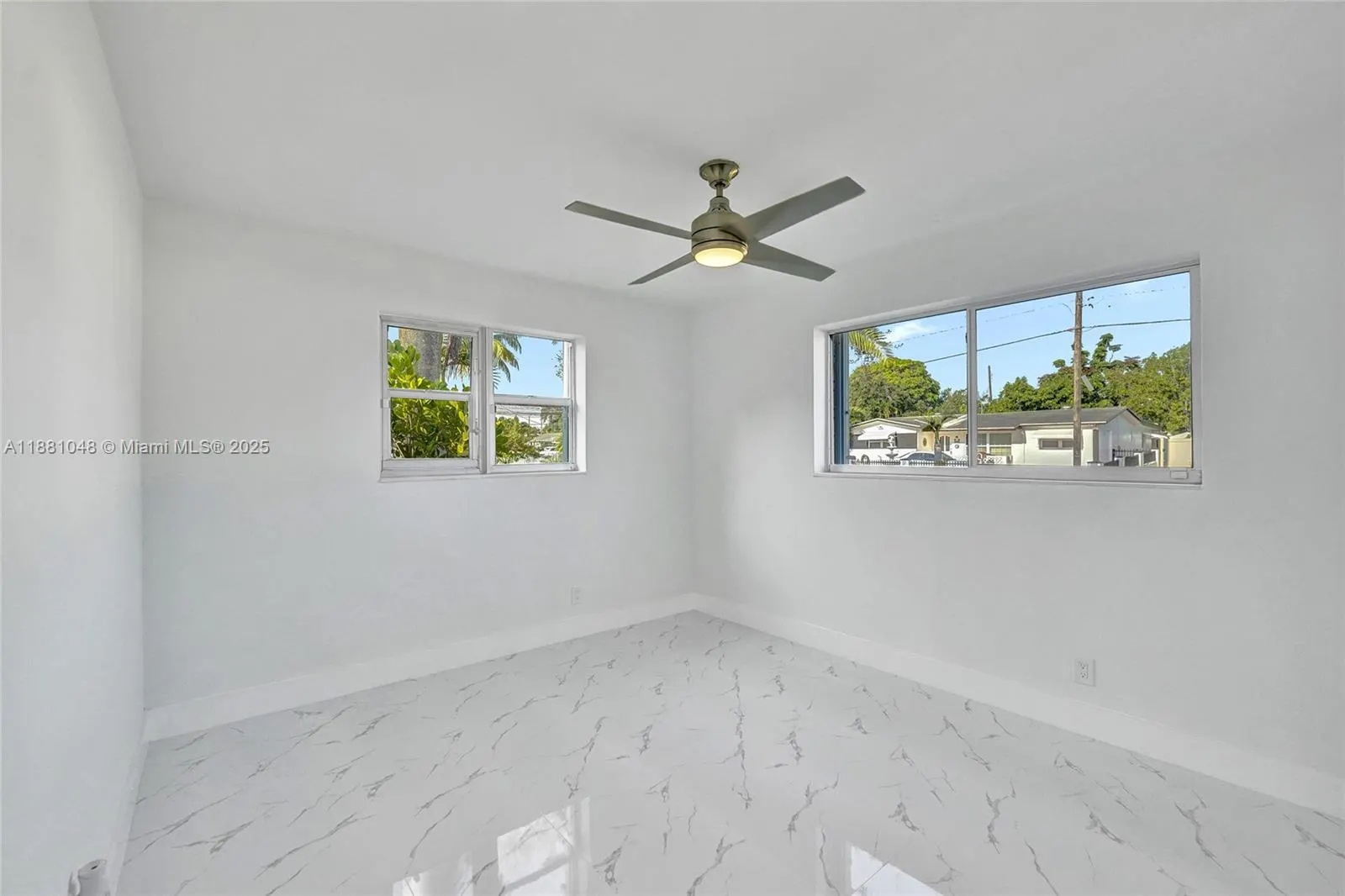 2015 N 58th Ave