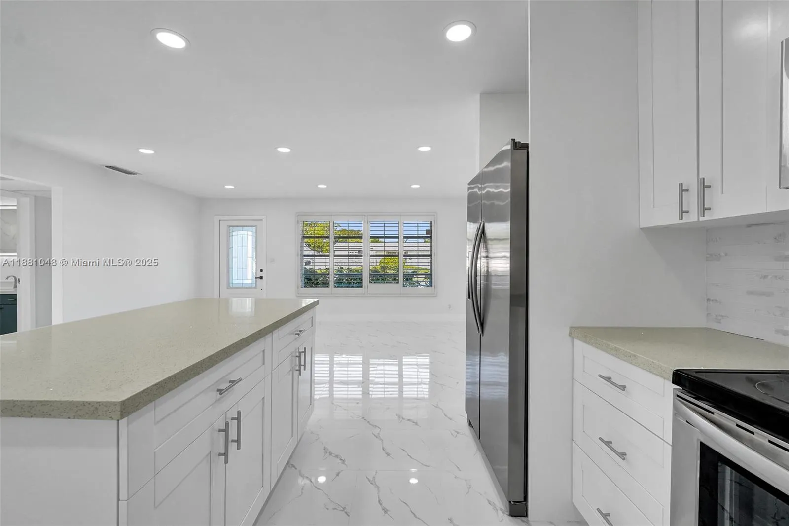 2015 N 58th Ave