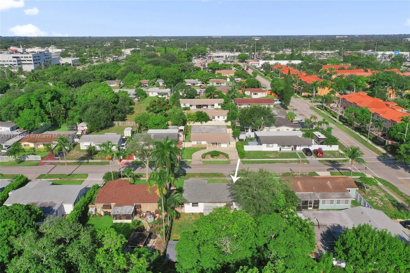 2015 N 58th Ave
