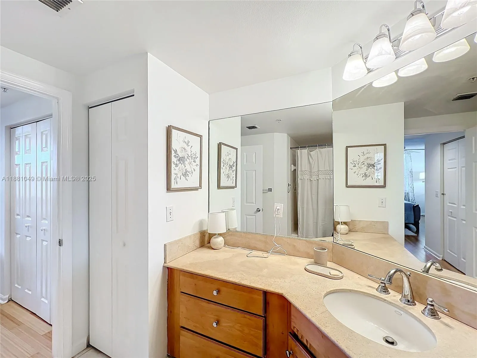 11720 Saint Andrews Pl, #205
