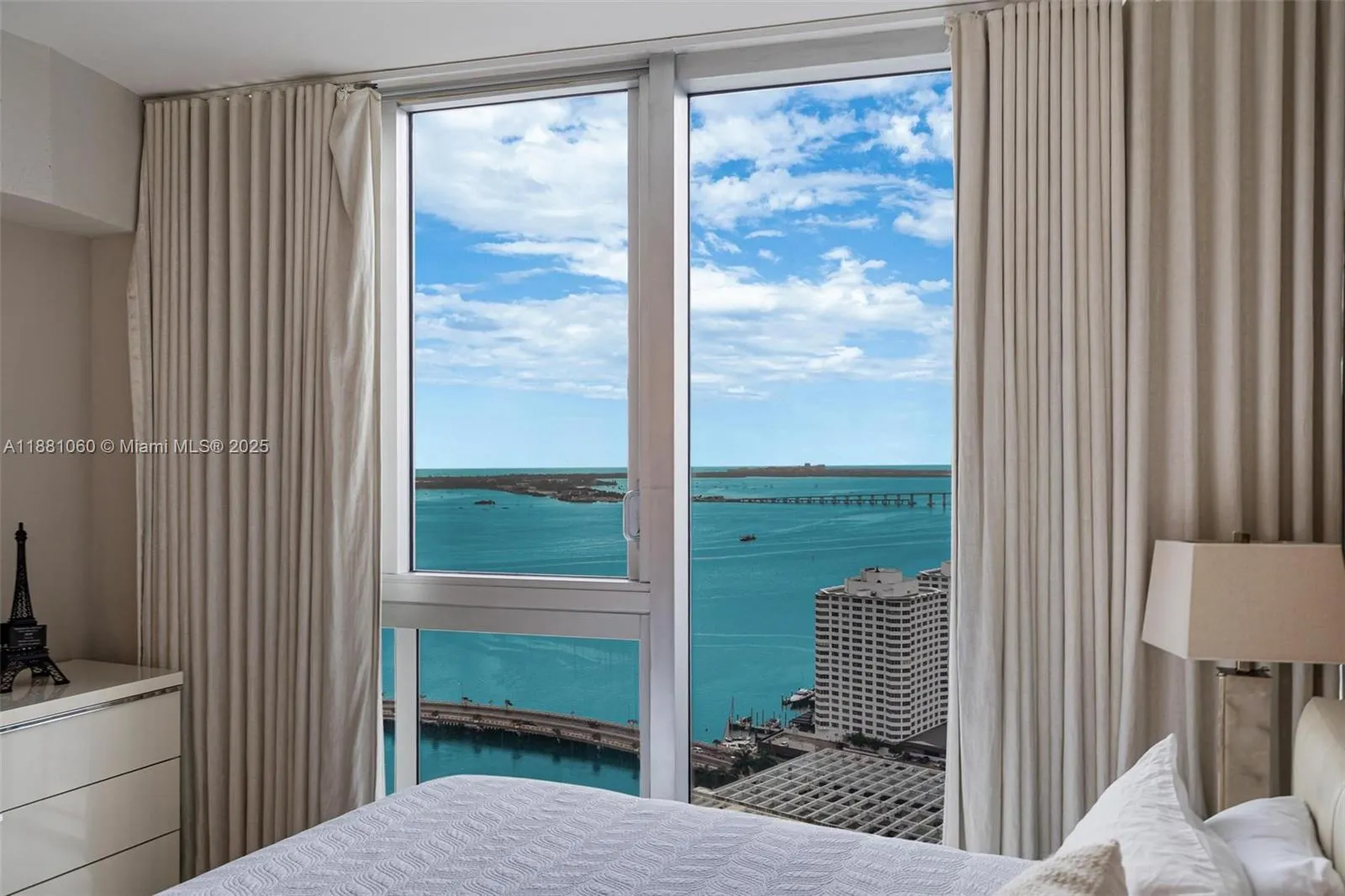 485 Brickell Ave, #3308