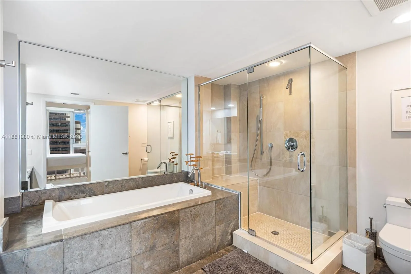 485 Brickell Ave, #3308