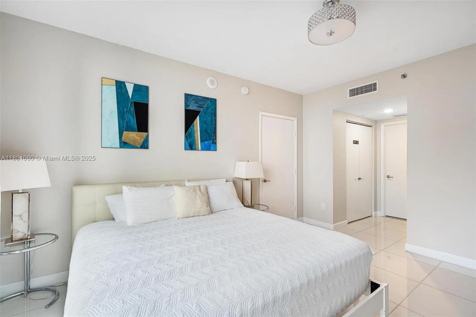 485 Brickell Ave, #3308