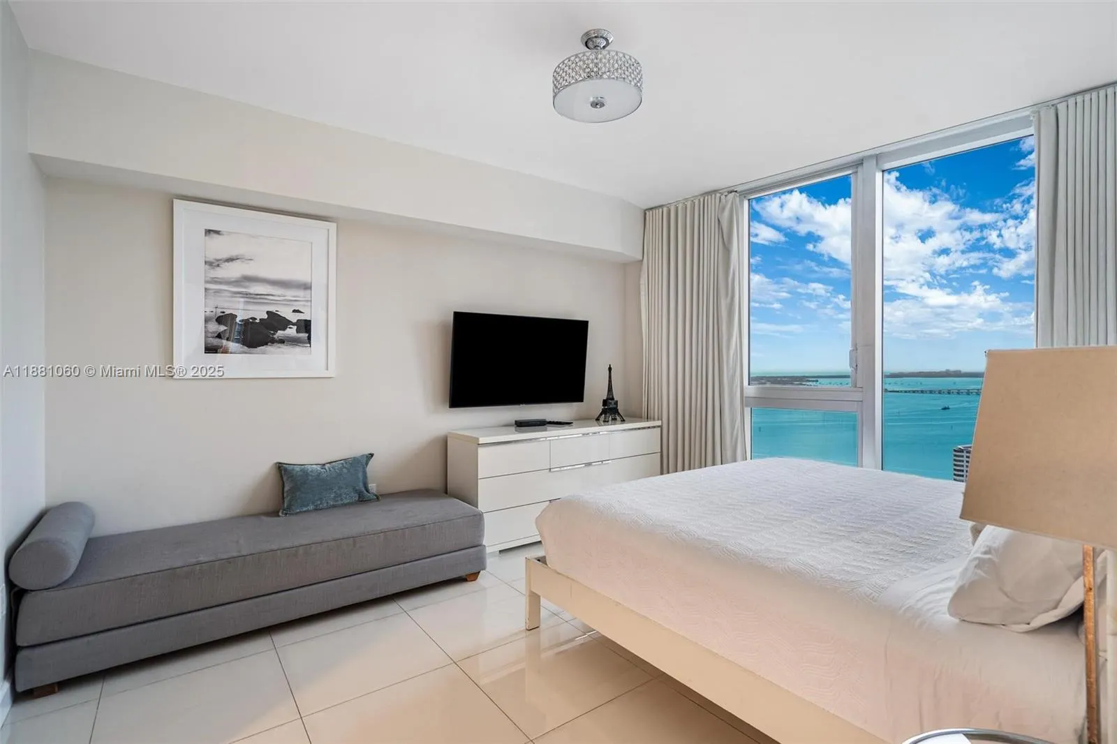 485 Brickell Ave, #3308