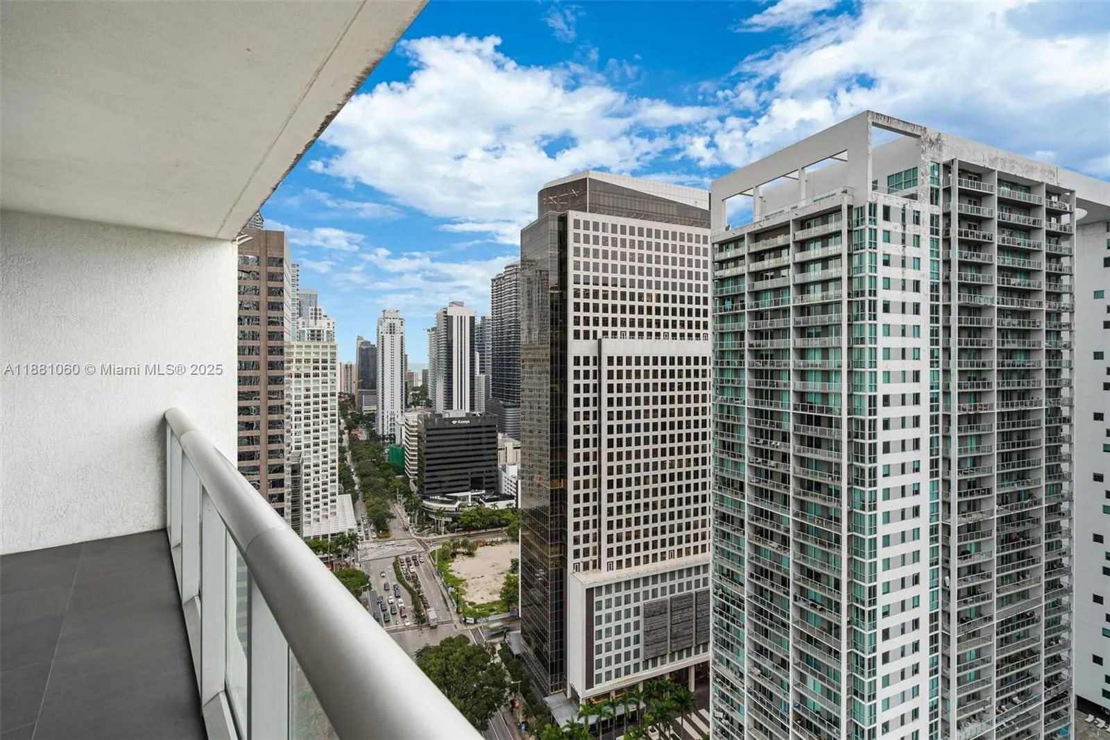 485 Brickell Ave, #3308