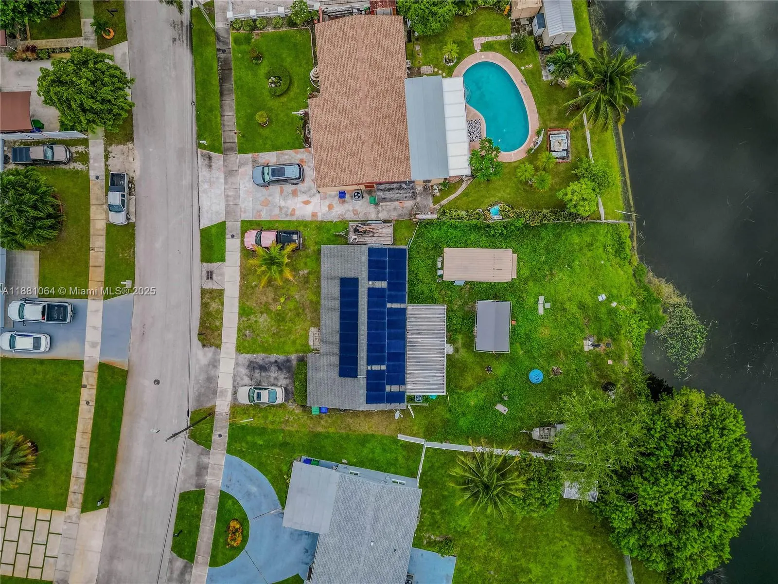 4450 SW 24th St