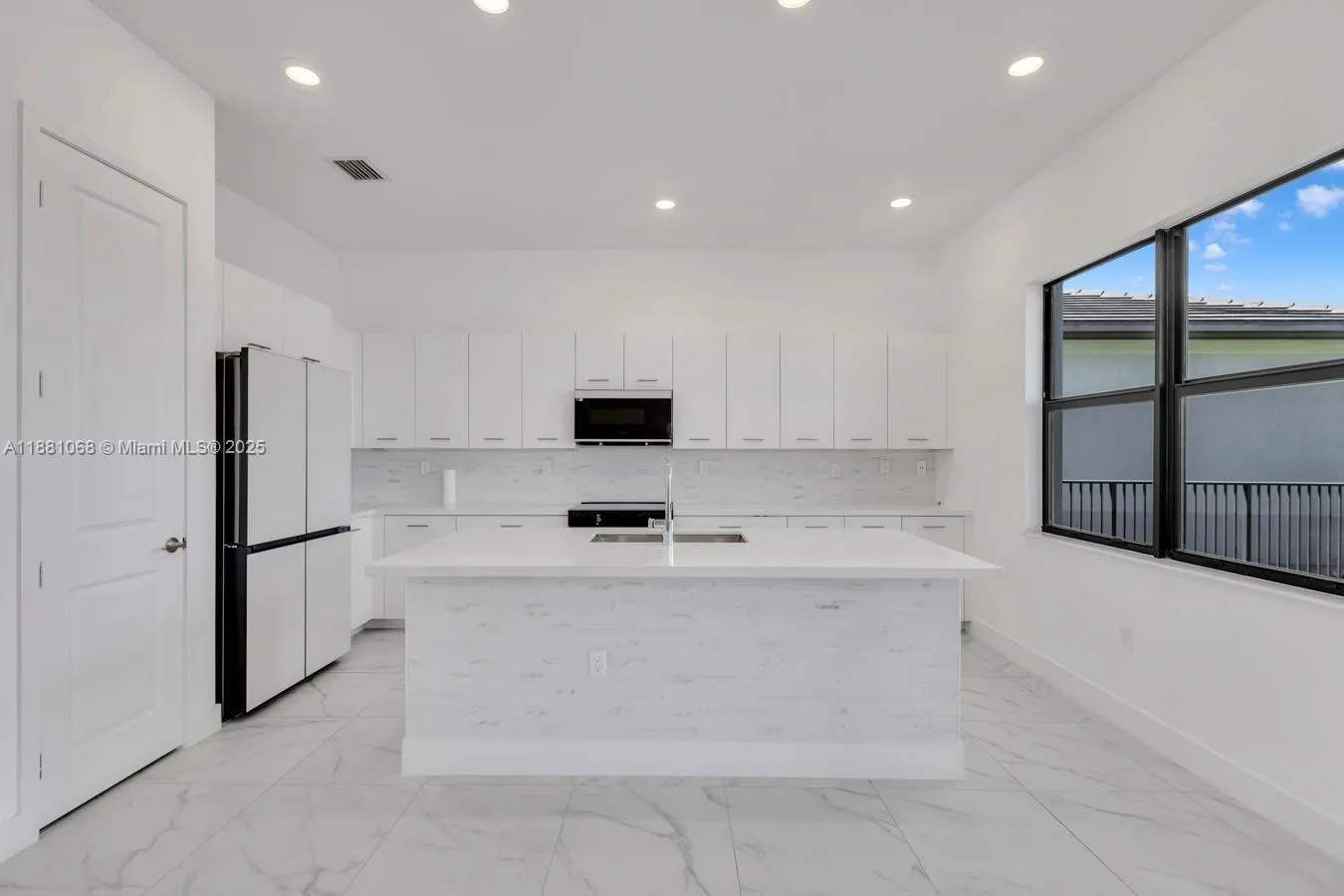 4308 SW 173rd Ave
