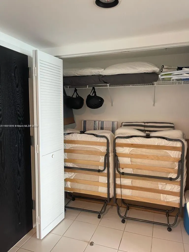 90 Alton Rd, #908