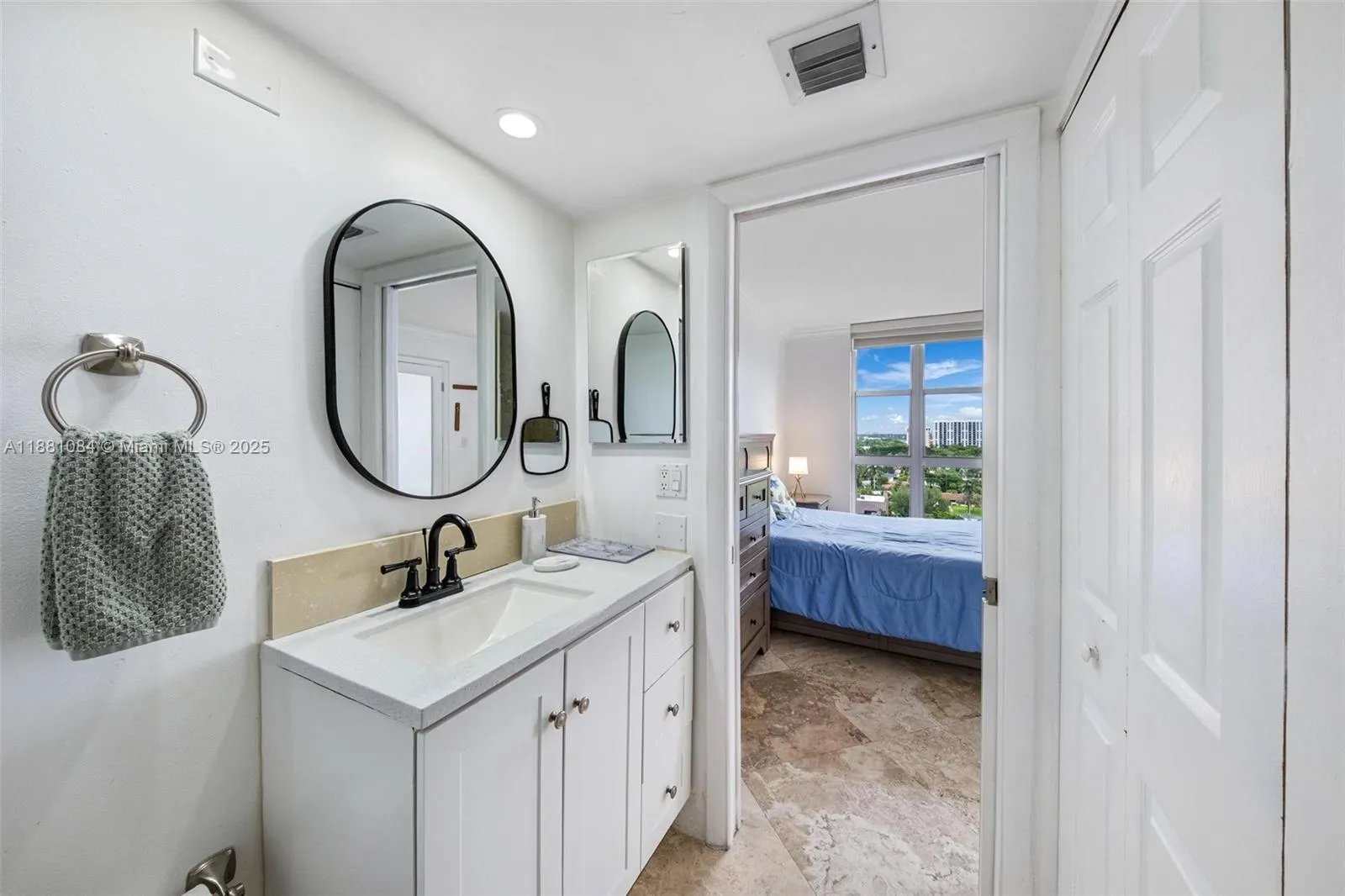 4000 Towerside Ter, #1209