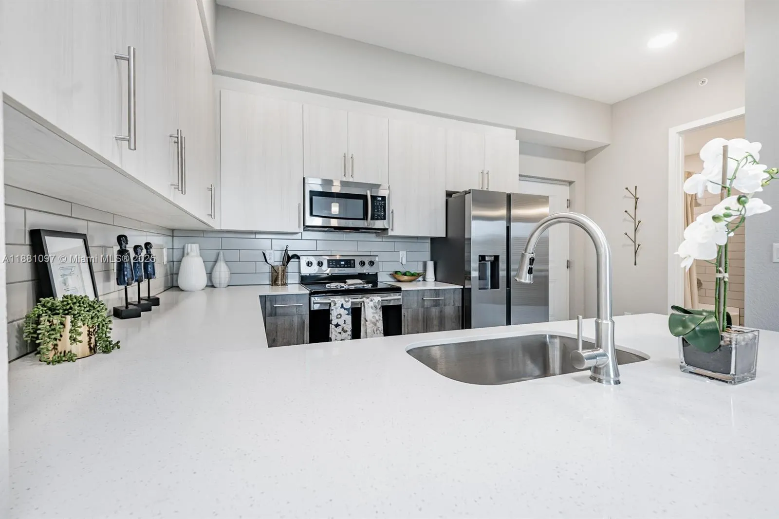 9335 W COMMERCIAL BLVD., #309
