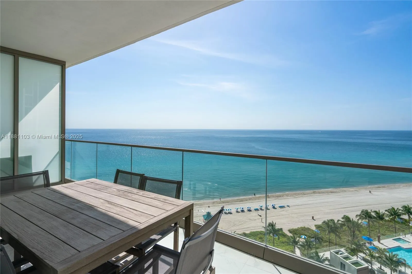 18975 Collins Ave, #1104