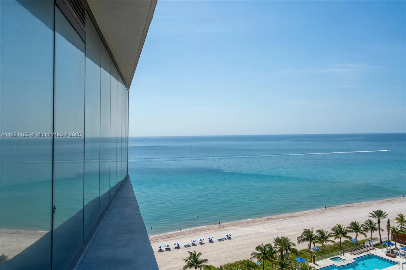 18975 Collins Ave, #1104