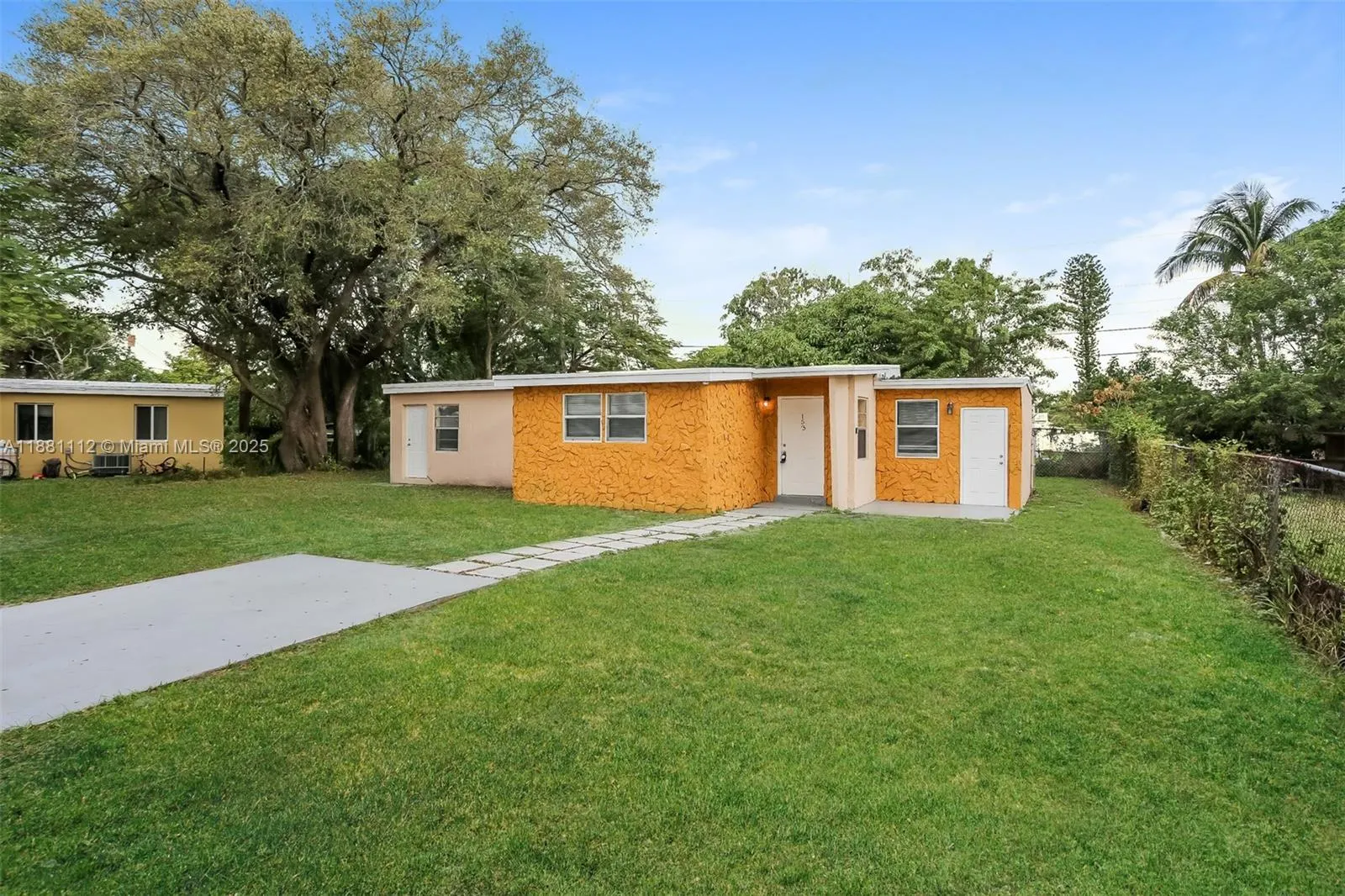 1531 NW 11th Ct