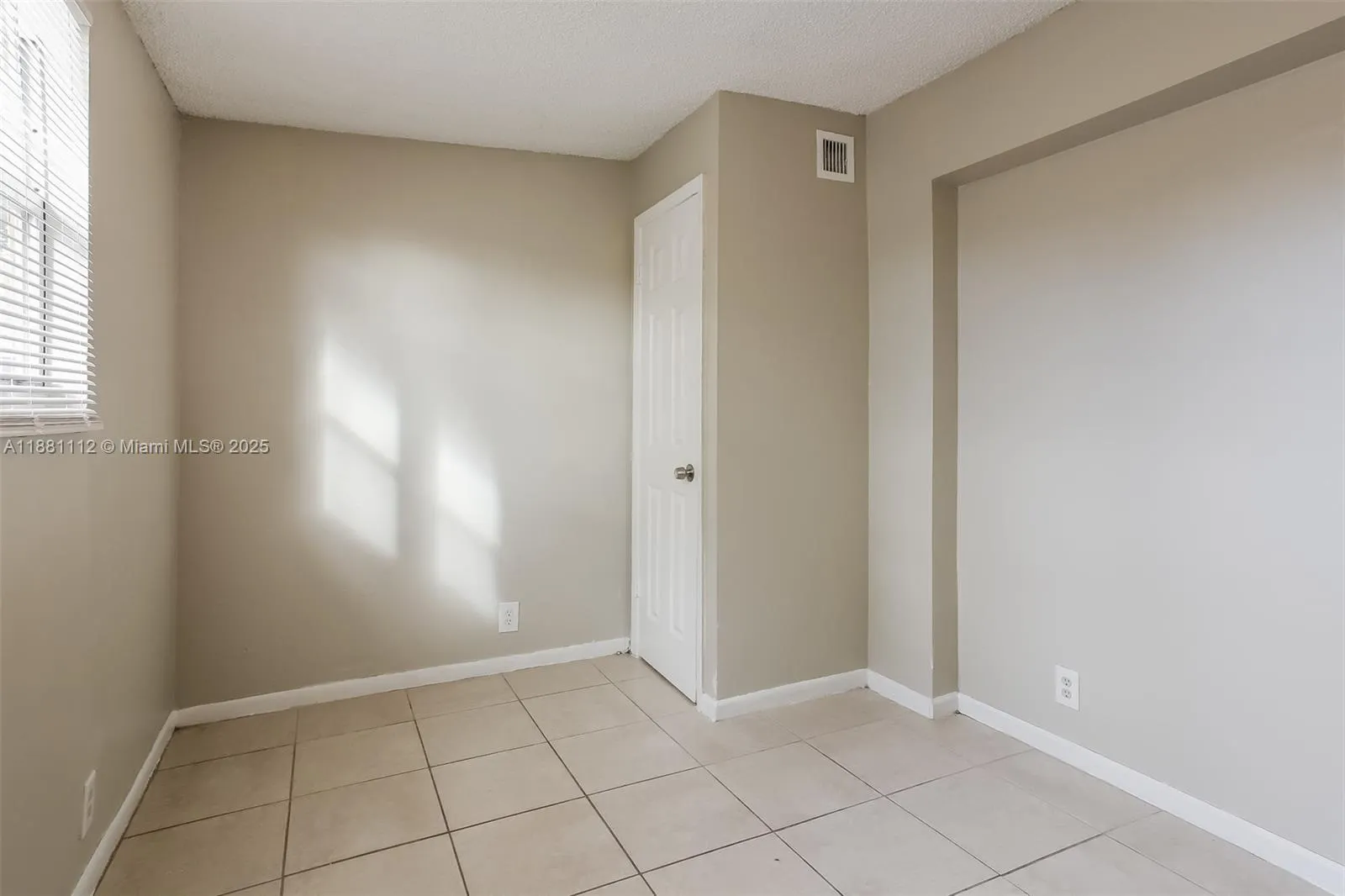 1531 NW 11th Ct
