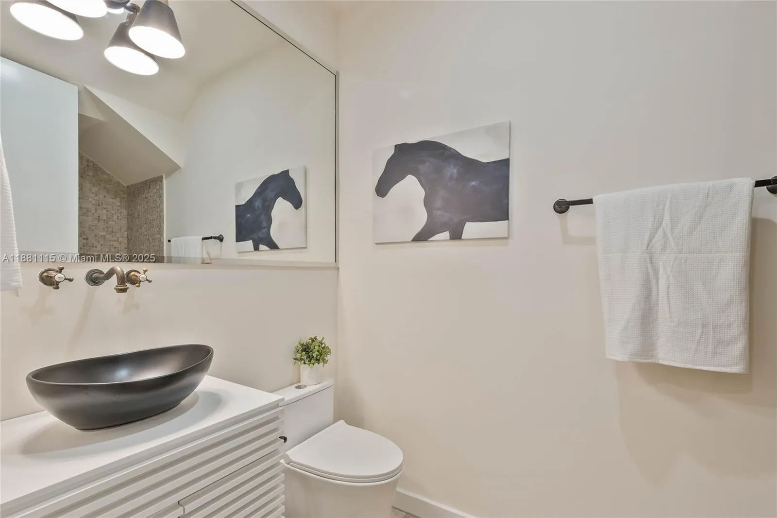 345 Madeira Ave, #345