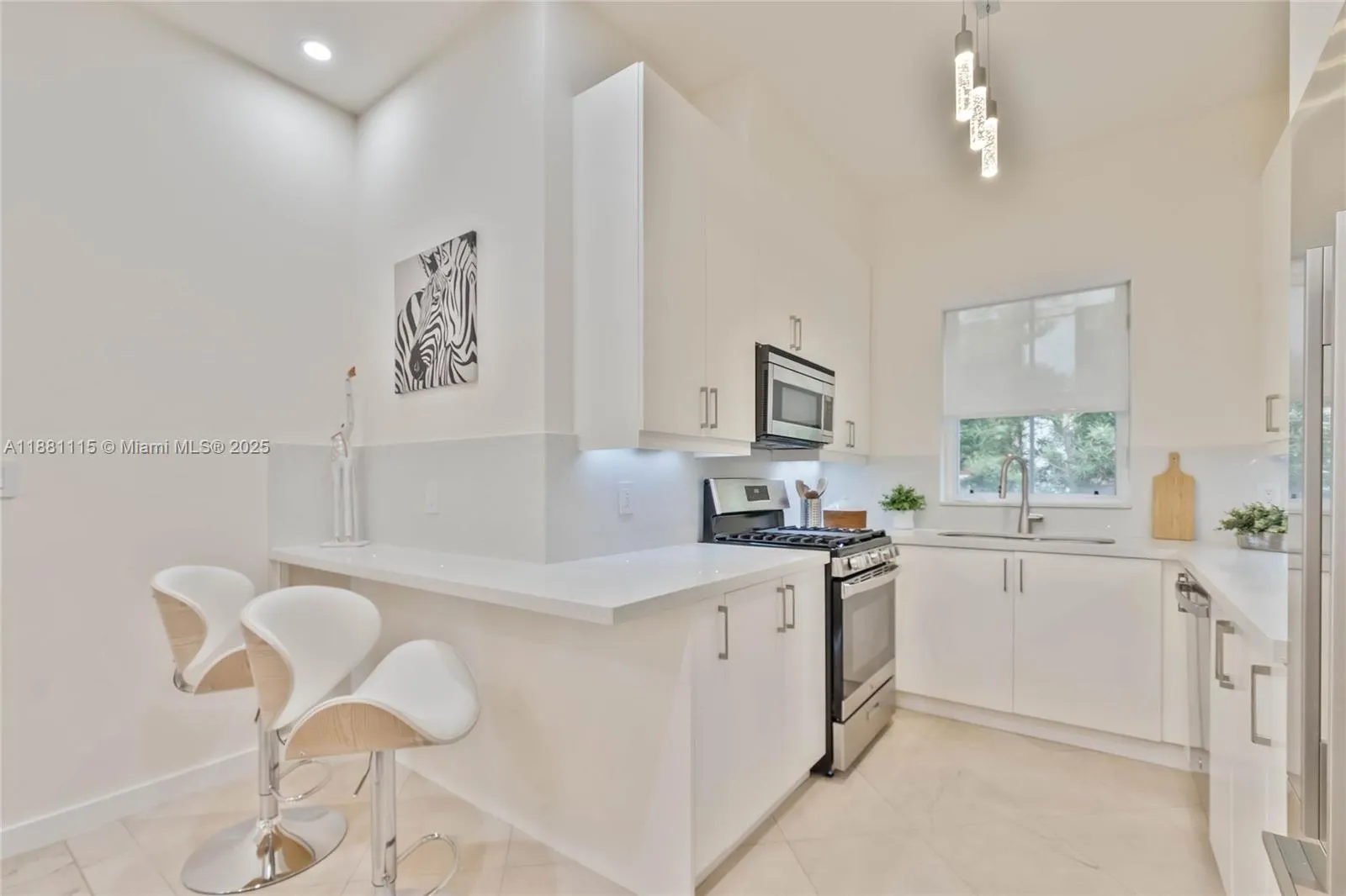 345 Madeira Ave, #345