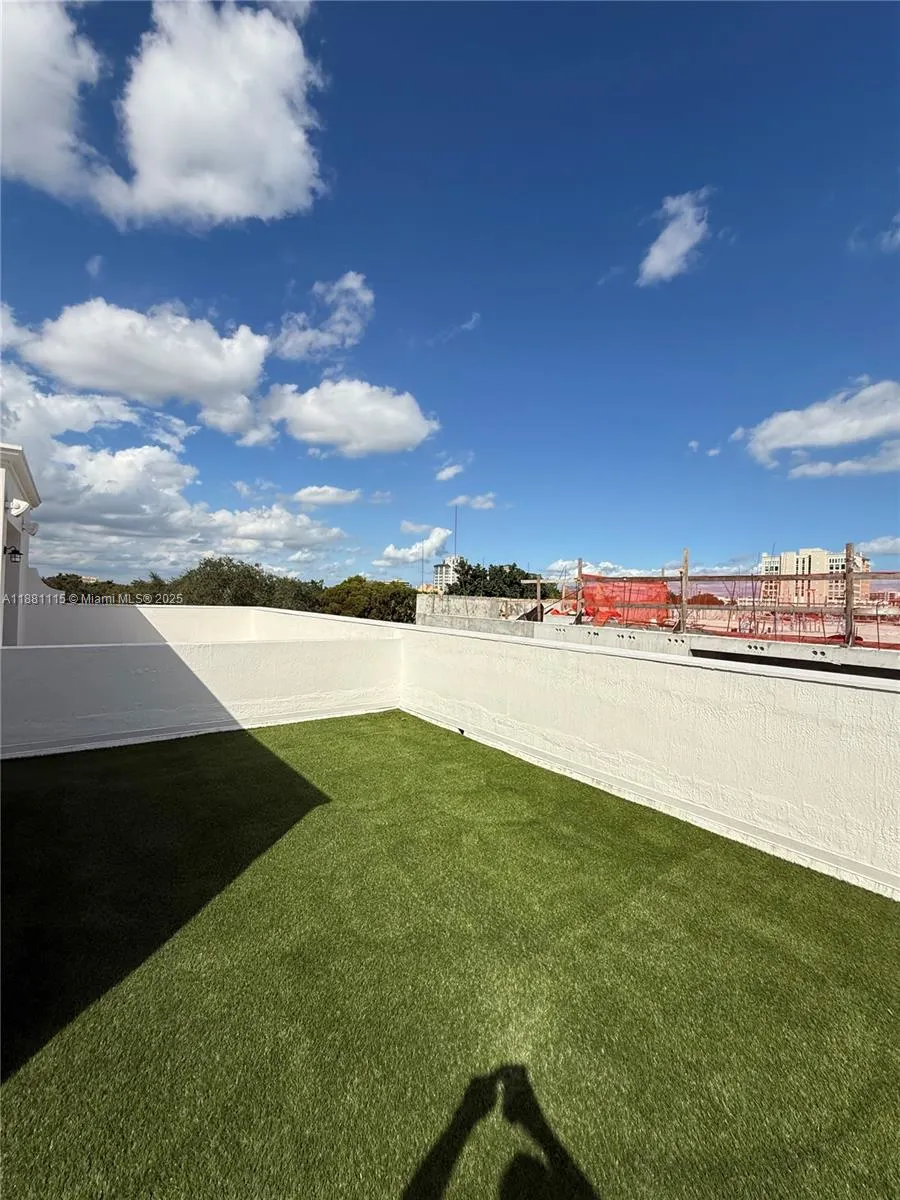 345 Madeira Ave, #345