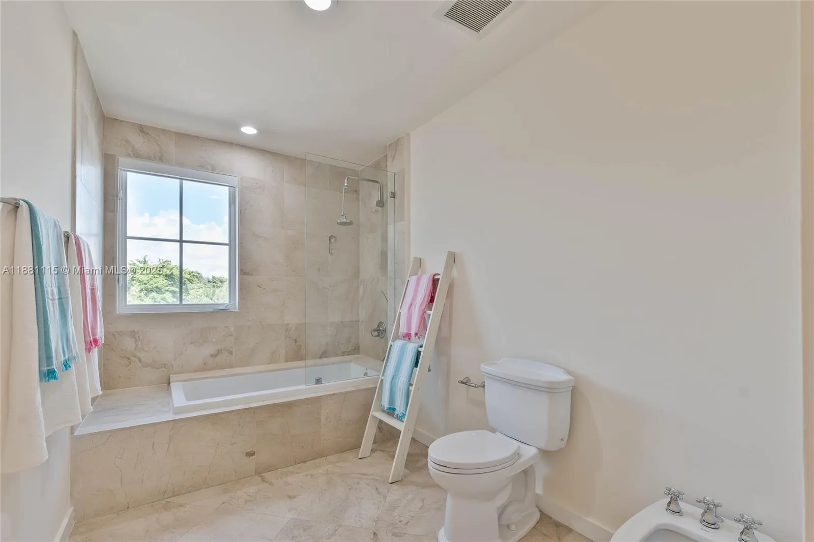 345 Madeira Ave, #345