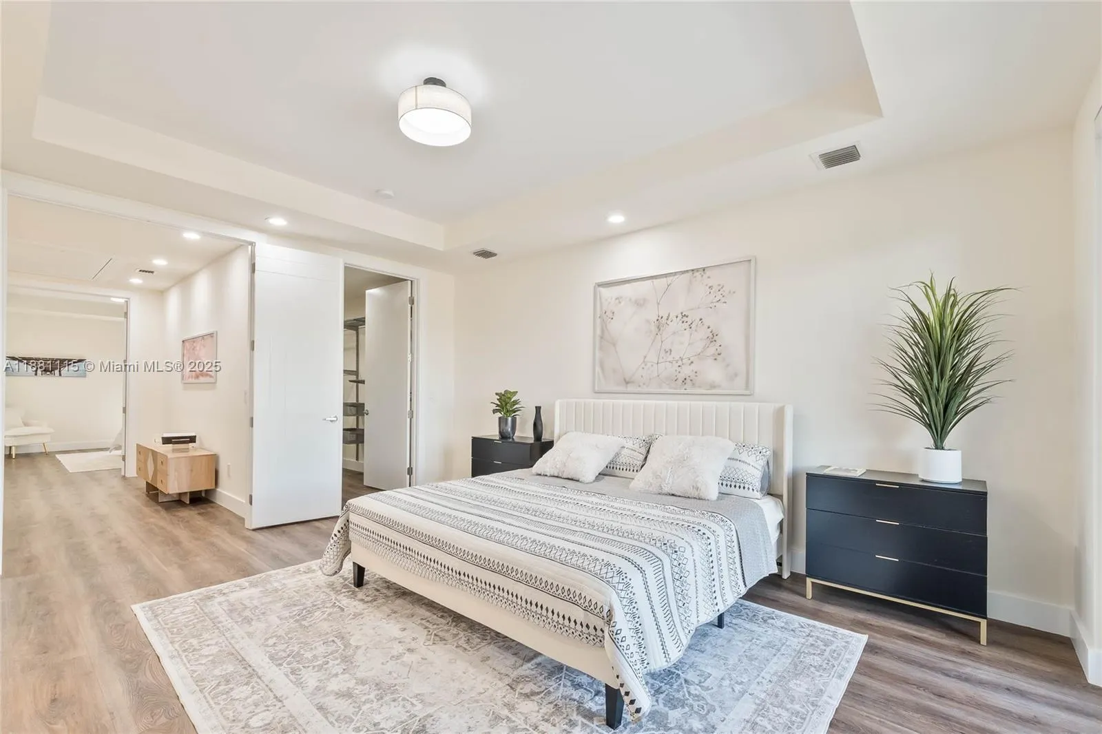 345 Madeira Ave, #345