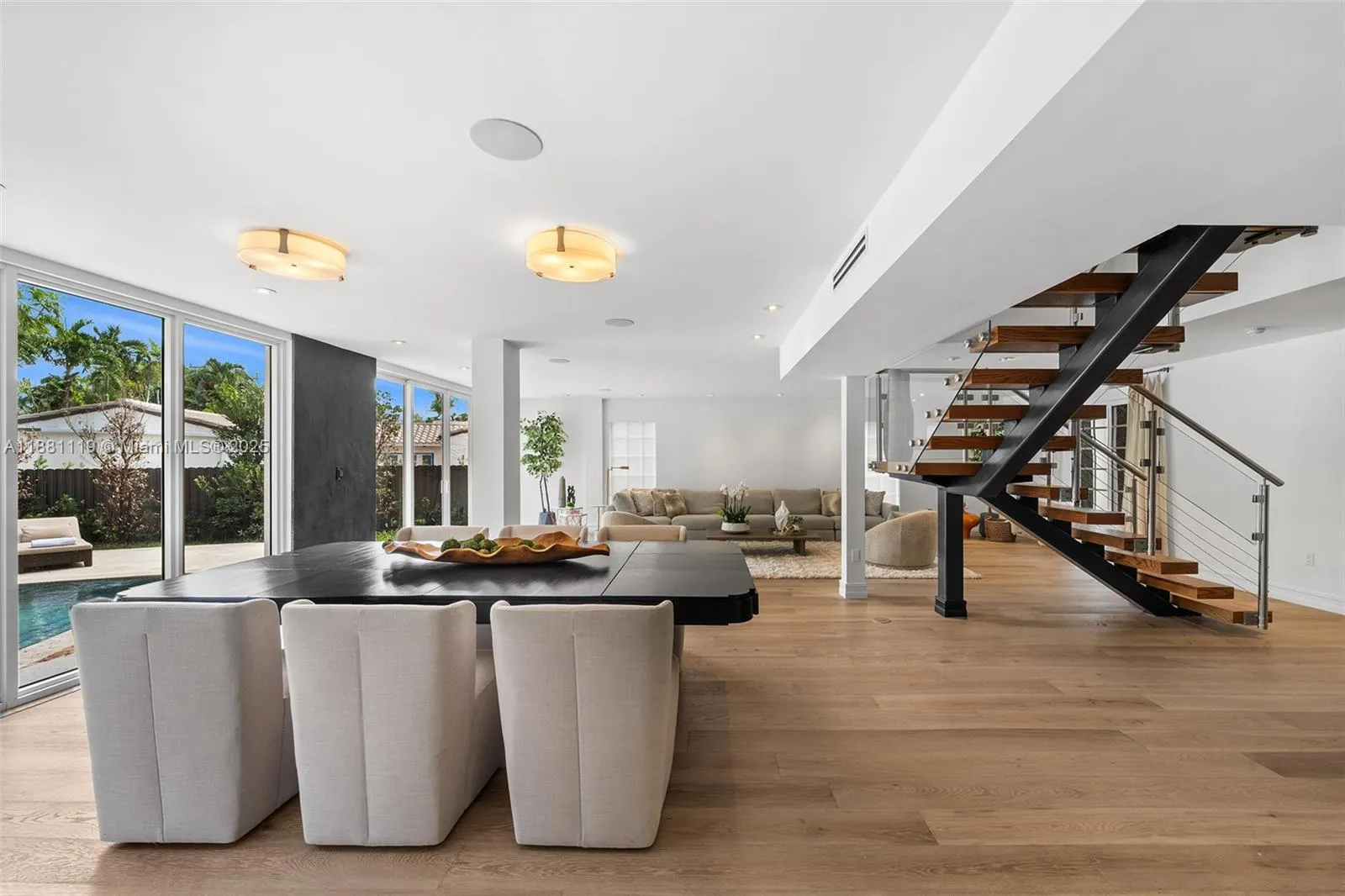 575 Bay Point Rd