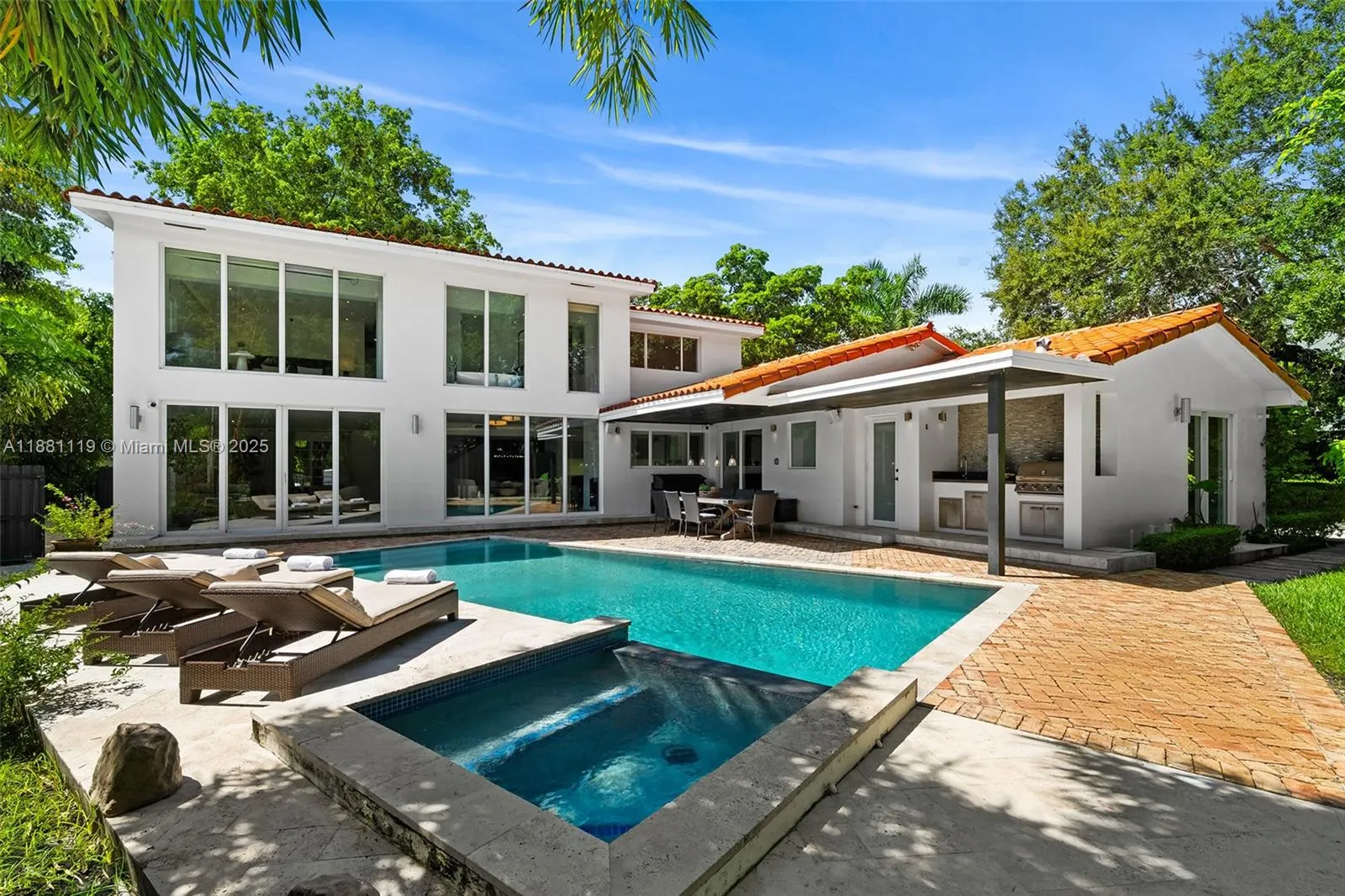 575 Bay Point Rd