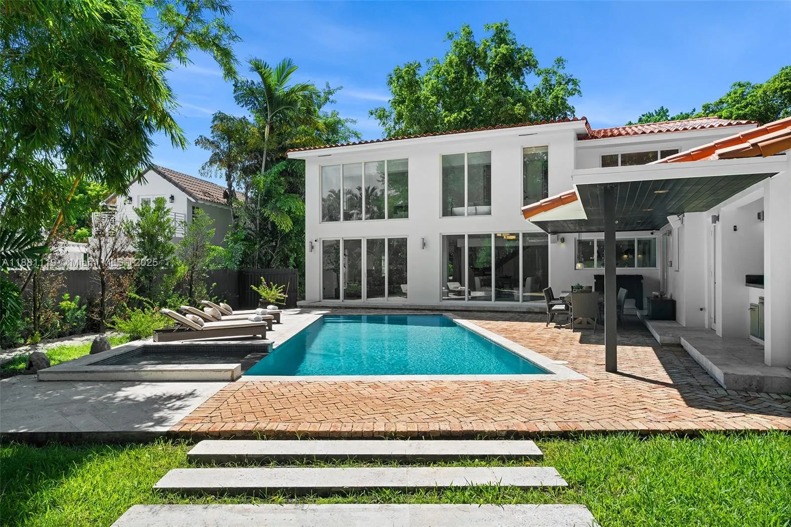 575 Bay Point Rd
