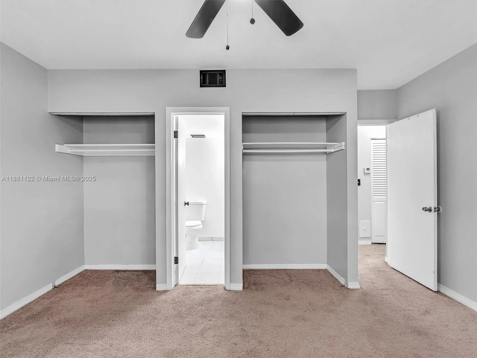 3911 SW 52nd Ave, #4-1