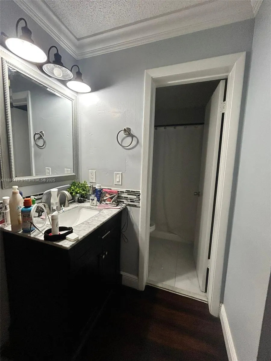 2527 NW 49th Ter, #723