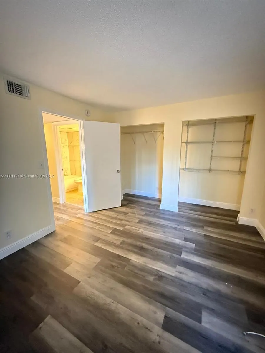 7650 Westwood Dr, #509