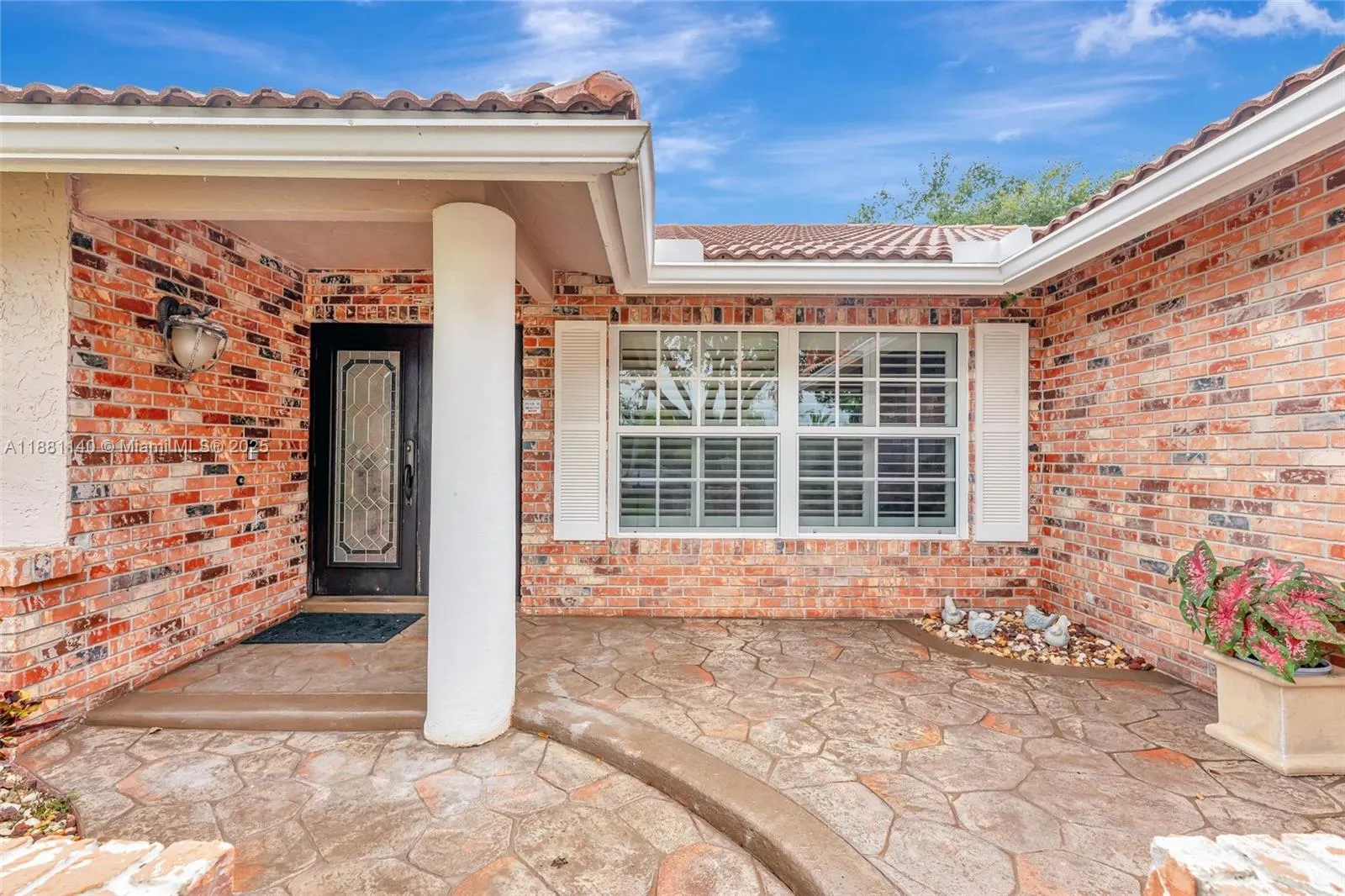 5655 NW 86th Ave
