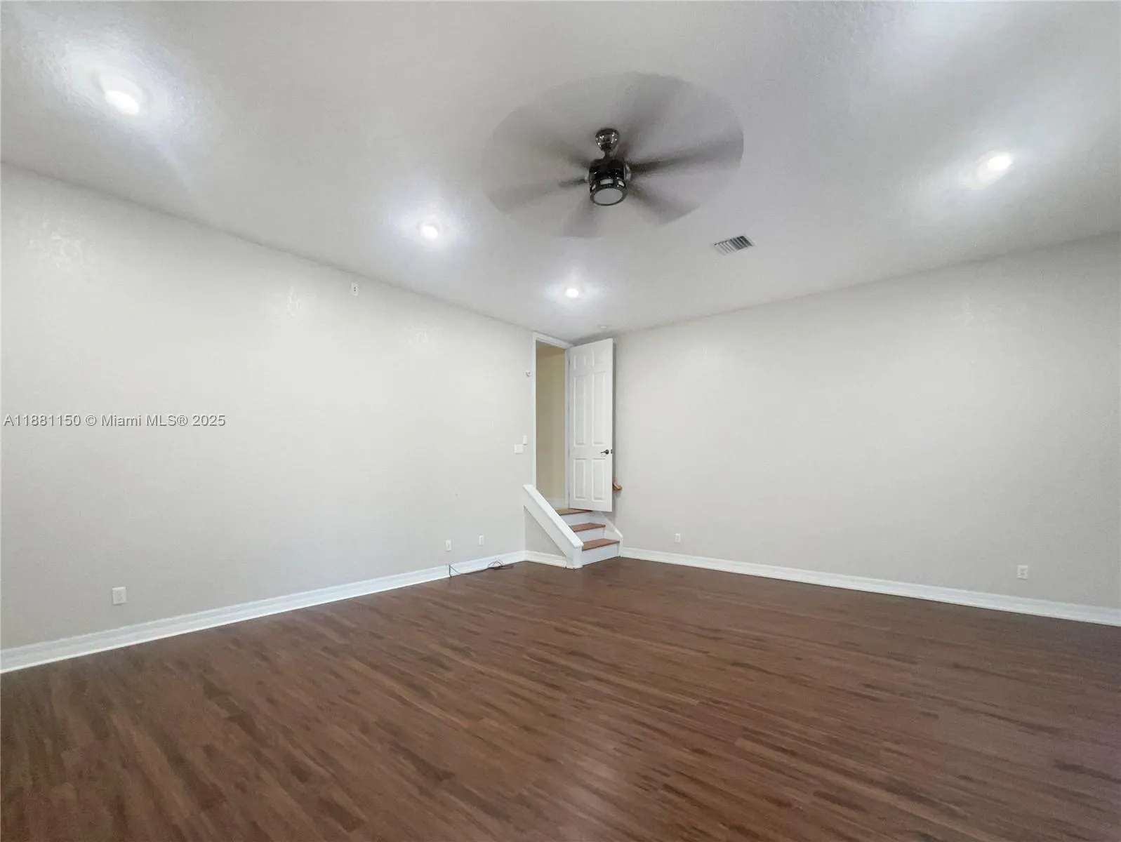 1340 Apollo Beach Blvd S