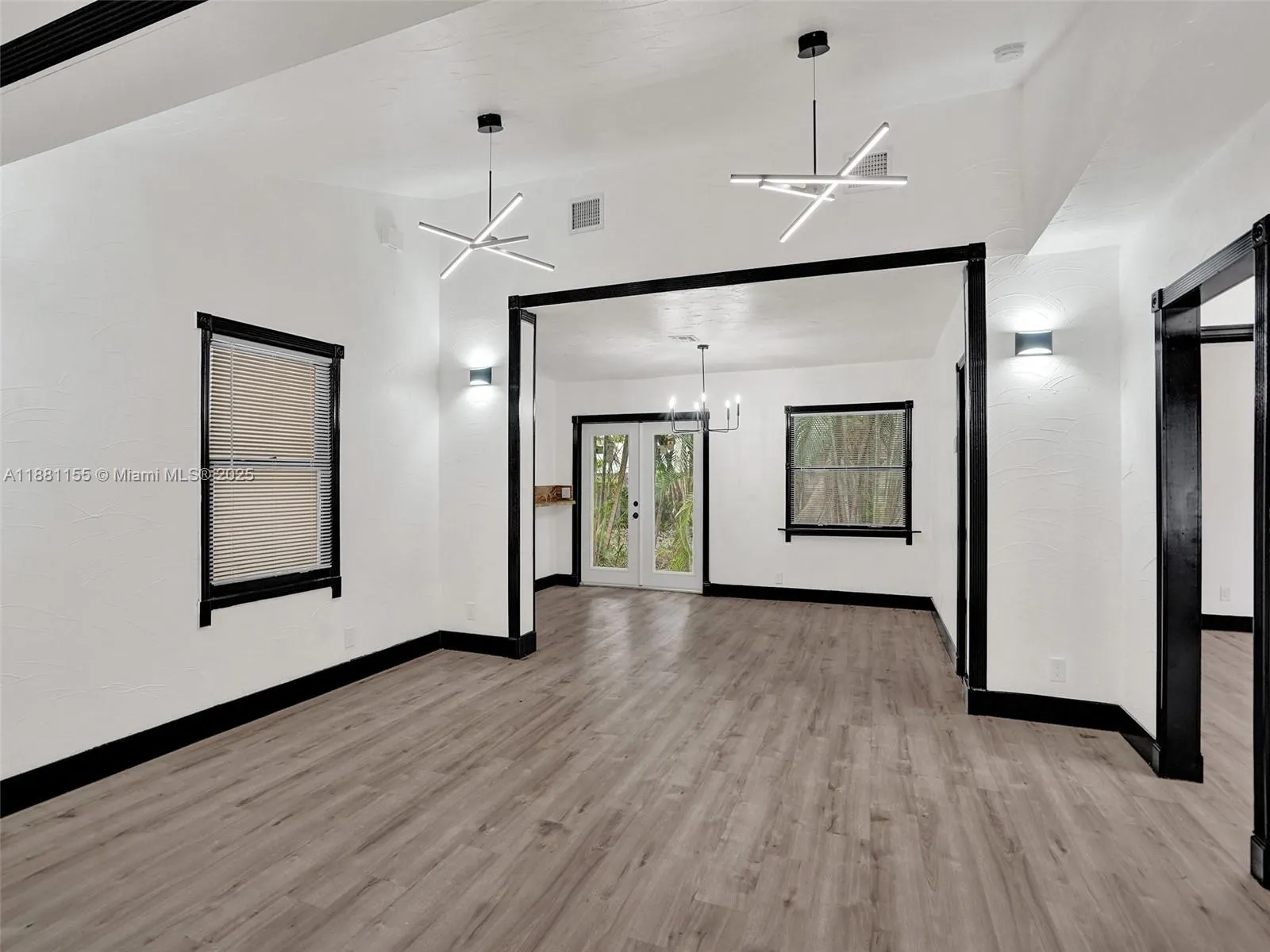 1409 SW 1st Street