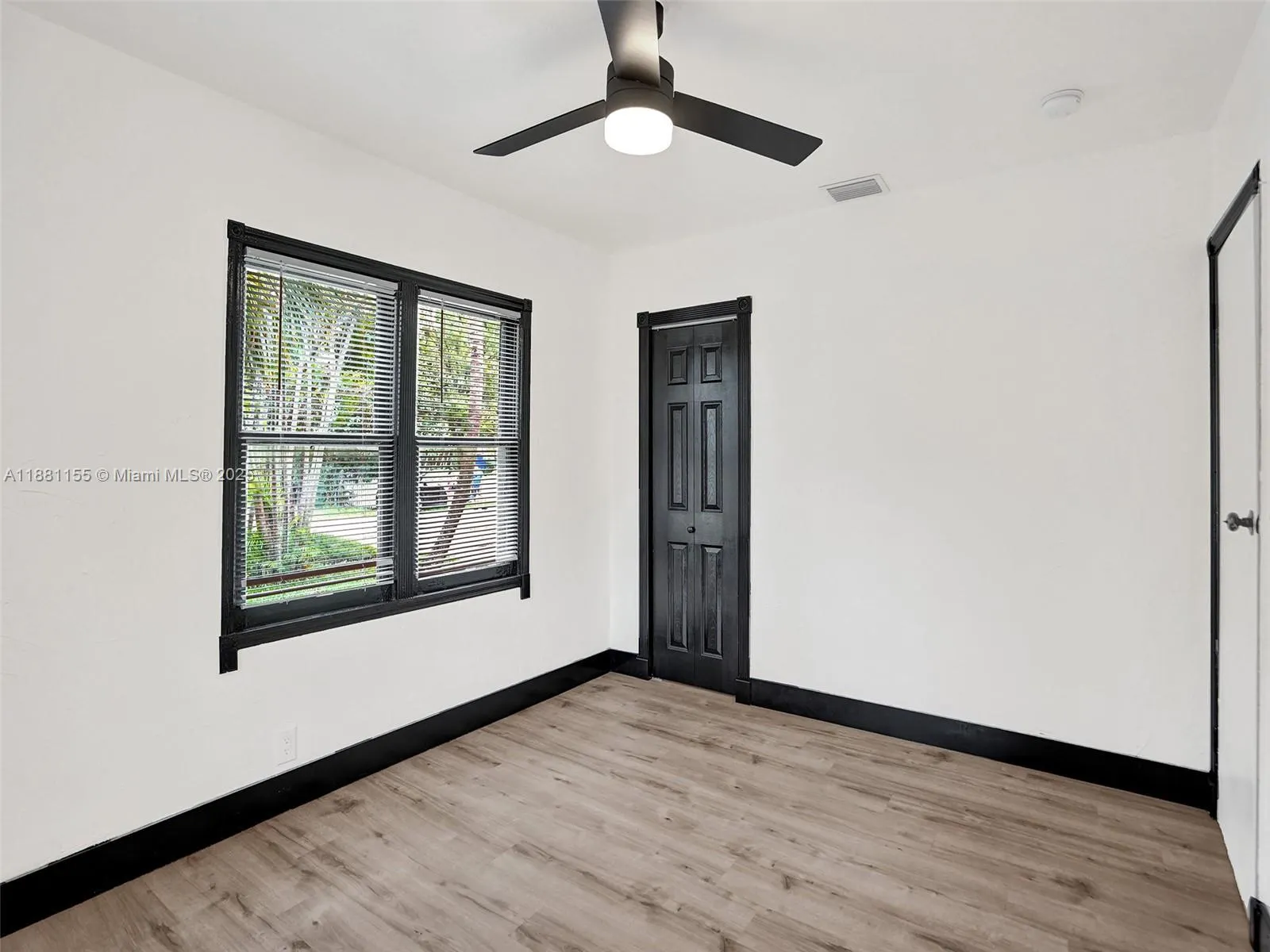 1409 SW 1st Street