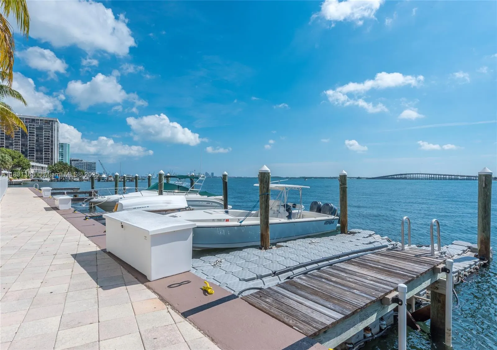 2101 Brickell Ave, #308