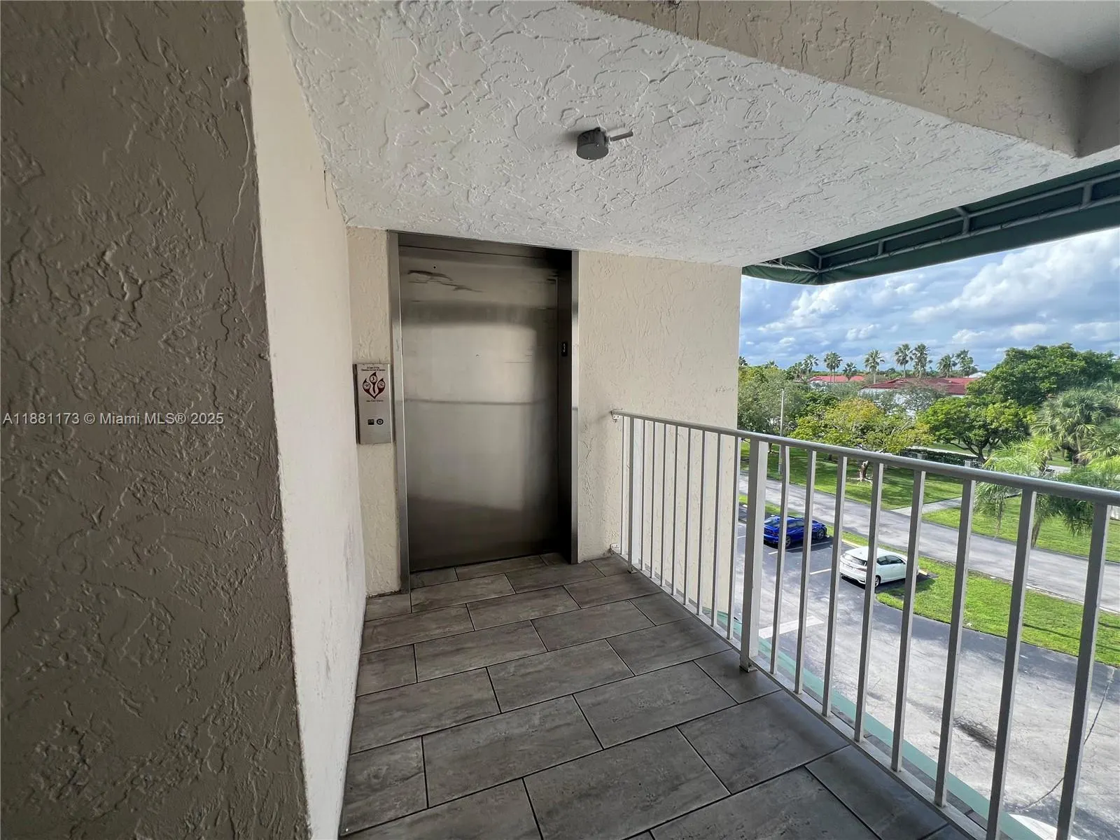 8200 SW 210th St, #313