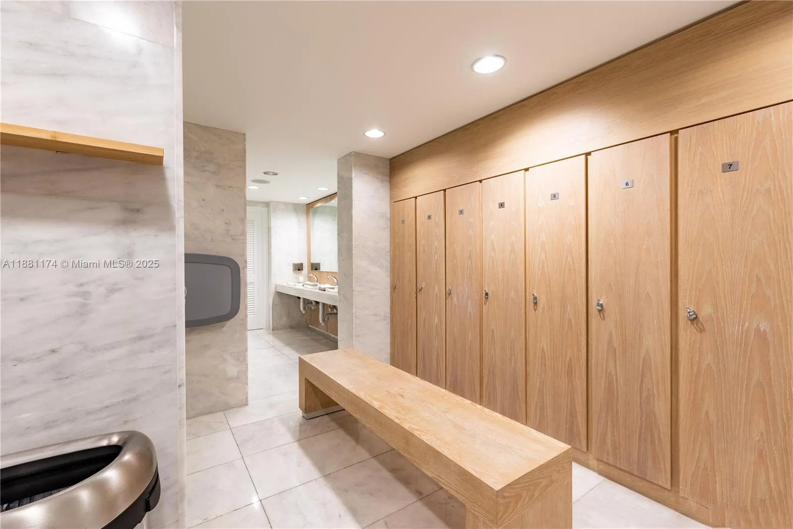 400 Sunny Isles Blvd, #1122 CORNER UNIT