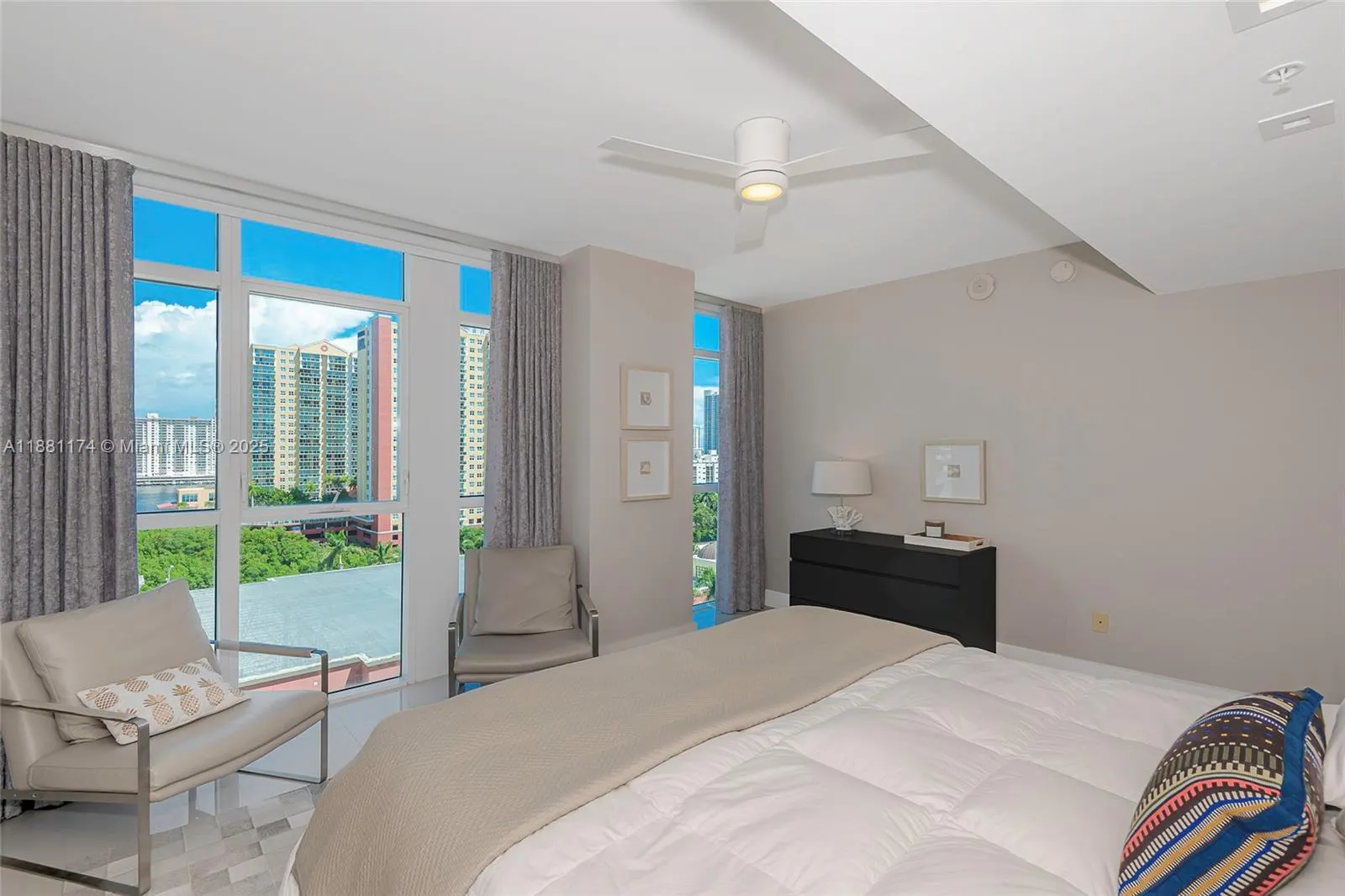 400 Sunny Isles Blvd, #1122 CORNER UNIT