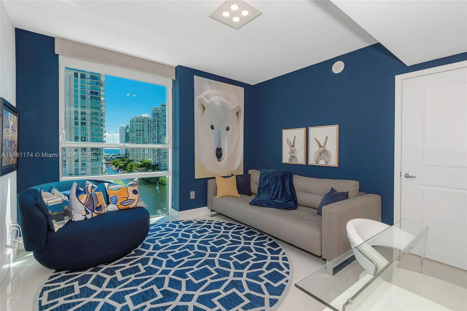 400 Sunny Isles Blvd, #1122 CORNER UNIT